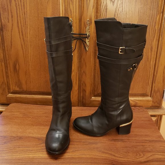 Wide calf Leather Boots! - Picture 2 of 13